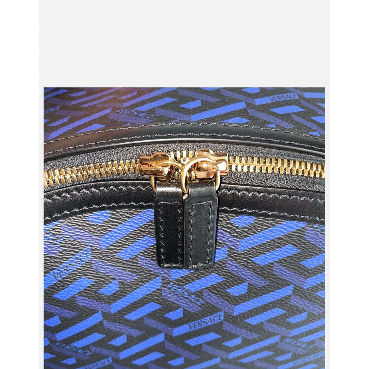Рюкзак Versace La Greca Signature синий Рюкзак Versace La Greca Signature синий